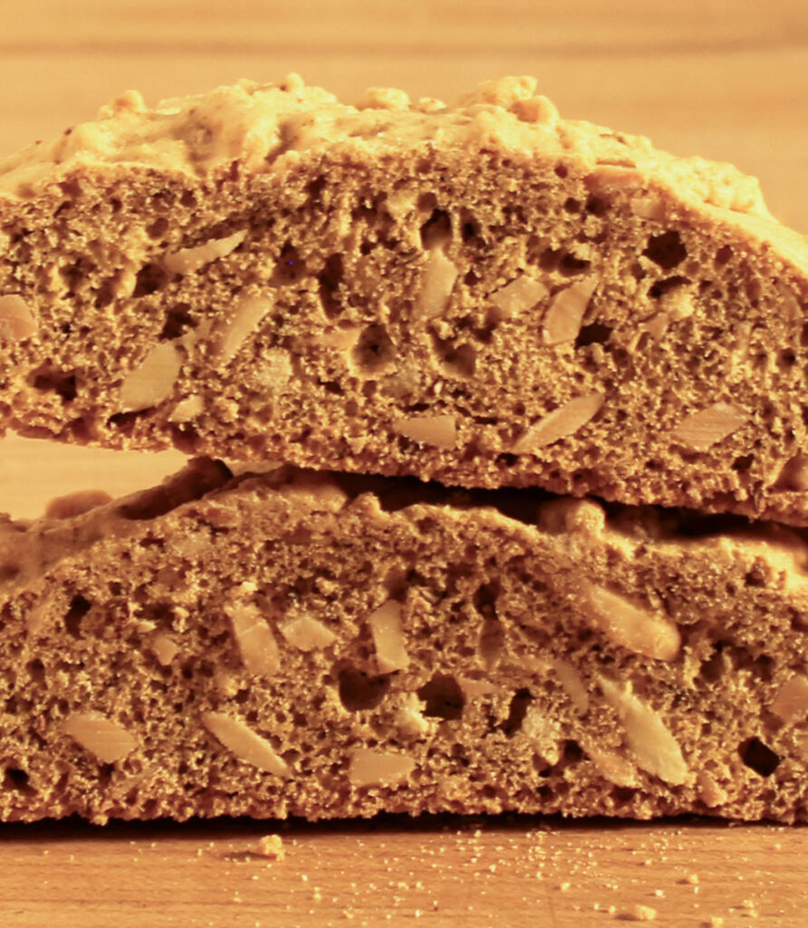 close-up anise almond biscotti