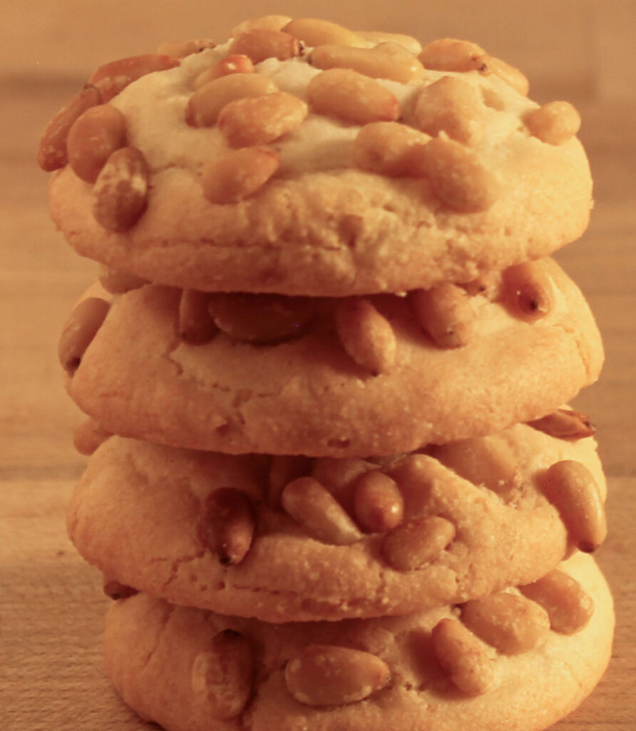 close-up pignoli cookies